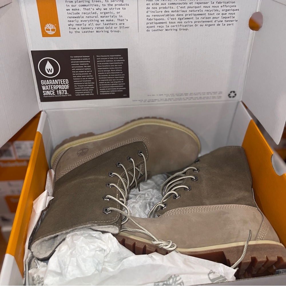 Timberland Authentic Nubuck Boots - Picture 3 of 7